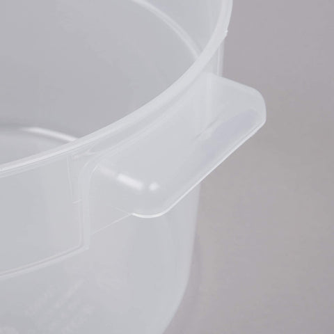 Image of Cambro RFS2PP190 2 Qt. Translucent Round Storage Container with RFSC2PP190 Translucent Lid